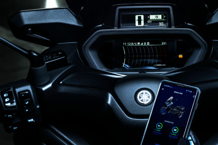 yamaha_xmax_2025_2